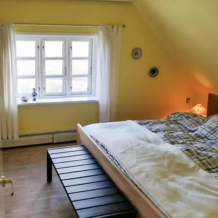 بيت للعطل Spacious Gem With A View Over Praesto Fjord